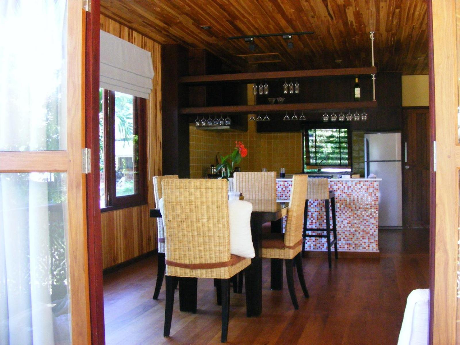 Baan Banyan Villa, Wood House Short Walk To Mae Nam Beach Екстериор снимка