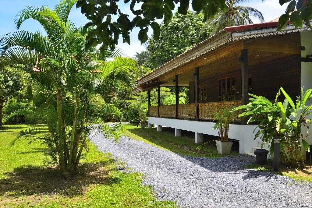 Baan Banyan Villa, Wood House Short Walk To Mae Nam Beach Екстериор снимка