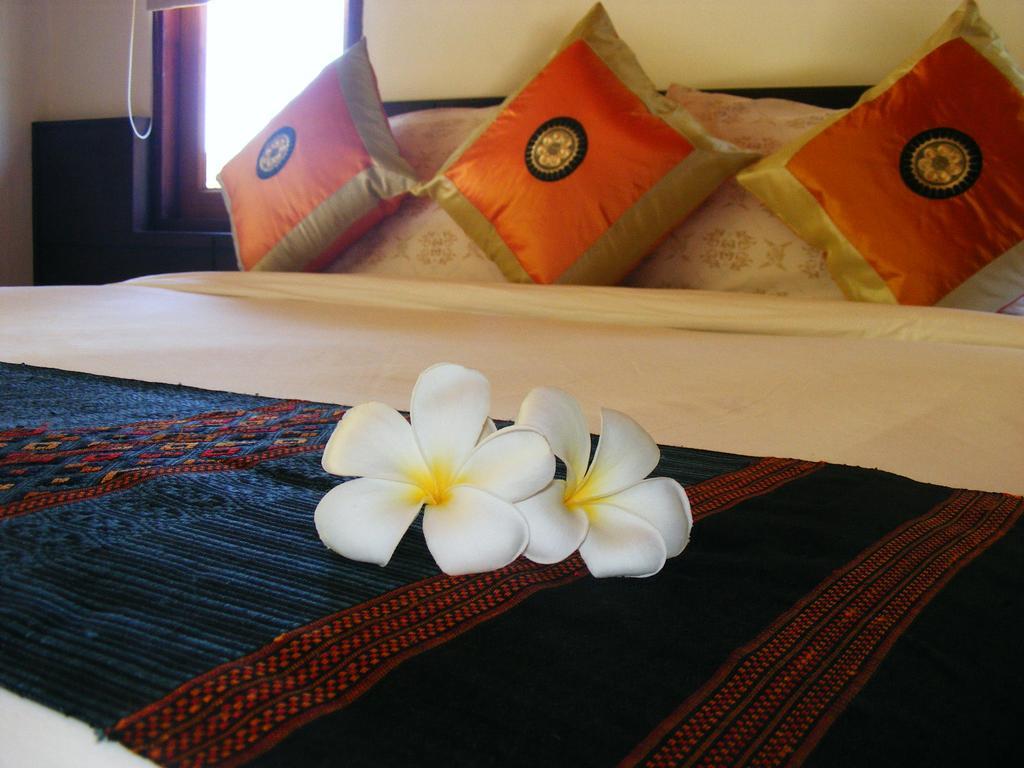 Baan Banyan Villa, Wood House Short Walk To Mae Nam Beach Екстериор снимка